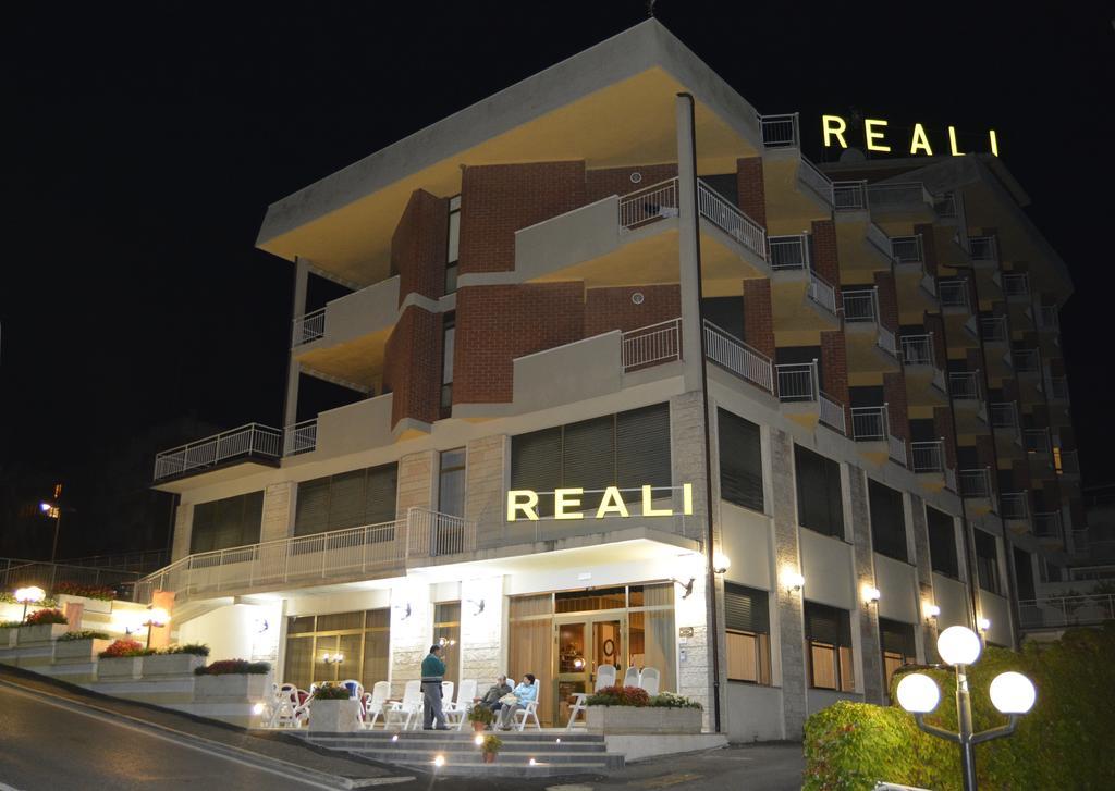 Hotel Reali Chianciano Terme Exteriér fotografie