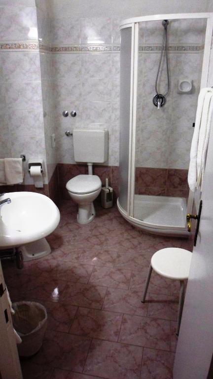 Hotel Reali Chianciano Terme Pokoj fotografie