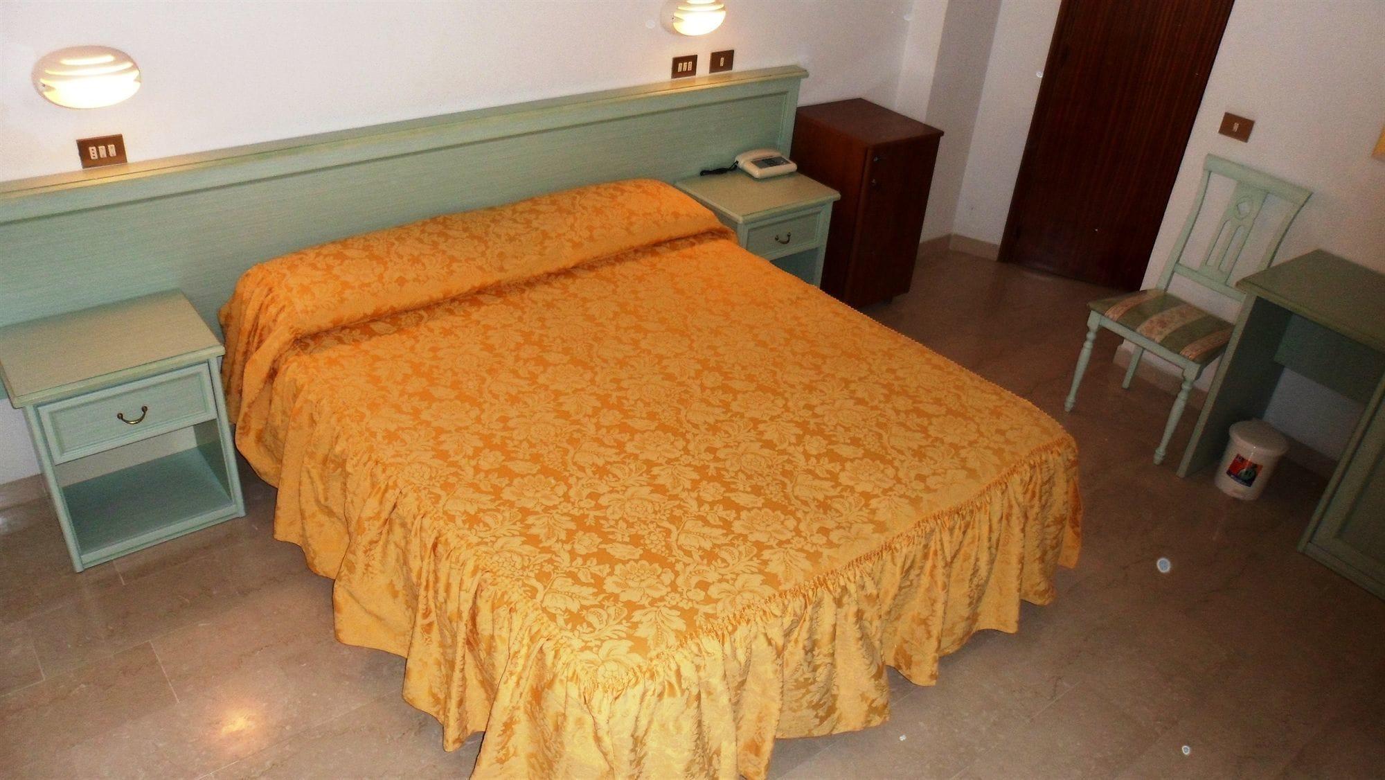 Hotel Reali Chianciano Terme Exteriér fotografie