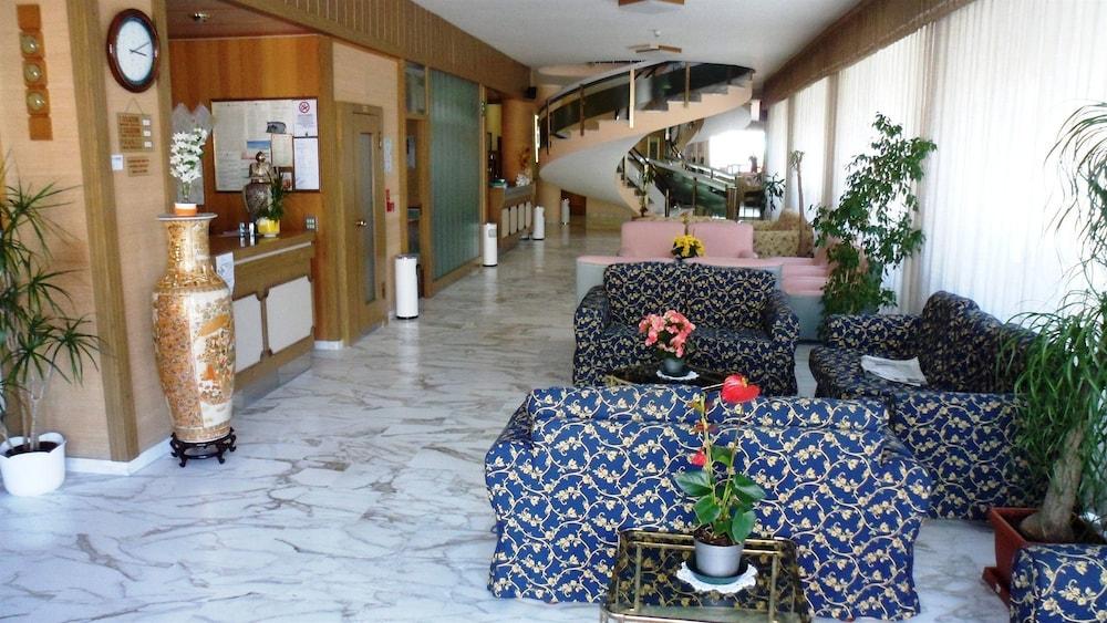 Hotel Reali Chianciano Terme Exteriér fotografie