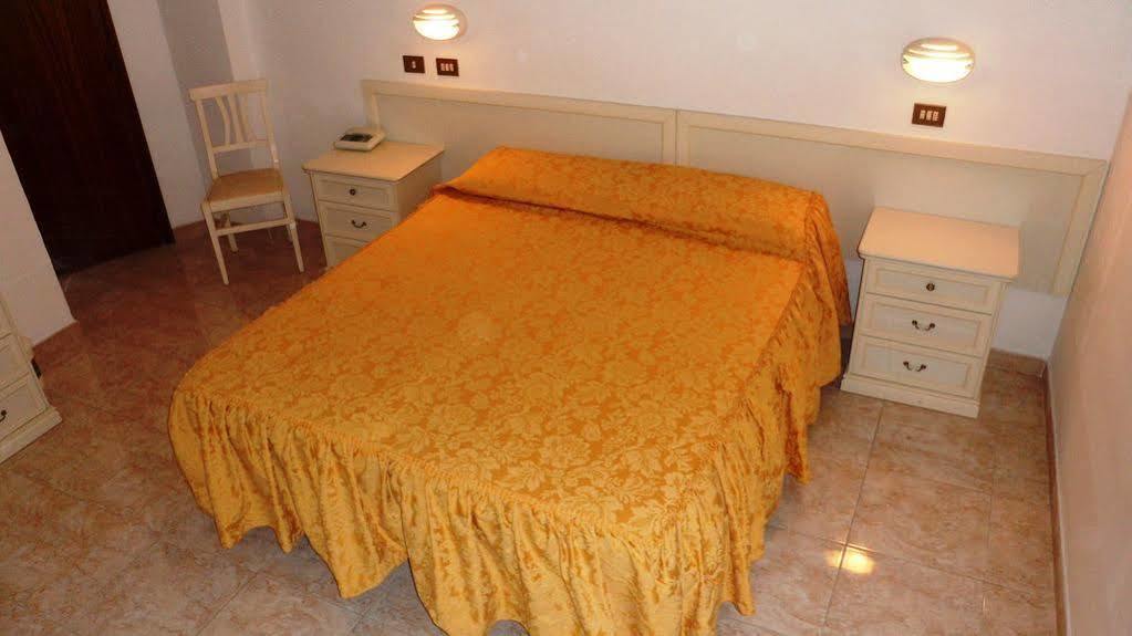 Hotel Reali Chianciano Terme Exteriér fotografie